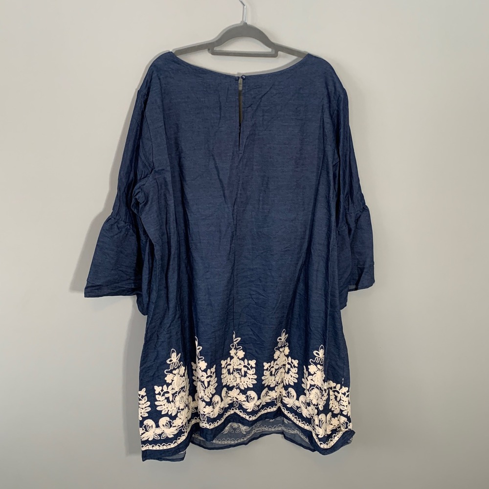 NEW Westport Dressbarn‎ Blue Chambray Embroidered Floral Shift Dress 24W - Picture 6 of 9